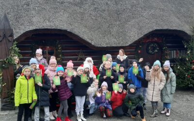 WYCIECZKA KLASY 3A I 4A DO SIEDZIBY MIKOŁAJA