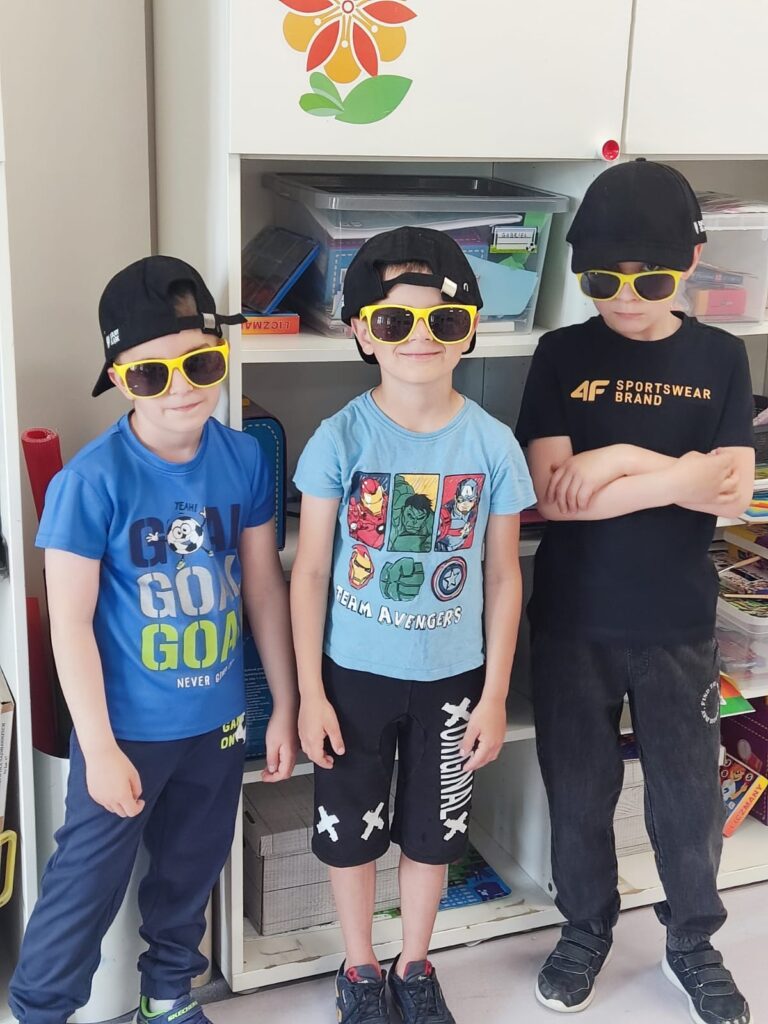 350946105_517686687108901_8292231626388717928_n