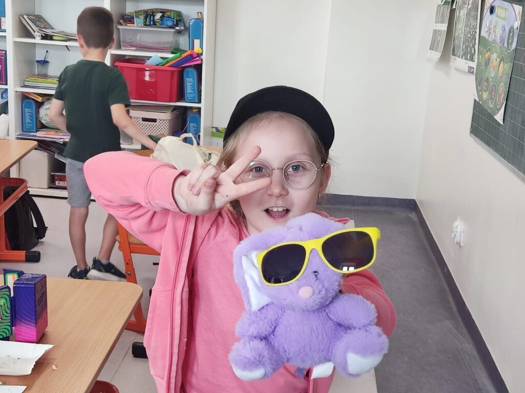 350964536_1918729178499370_1621299252616790315_n