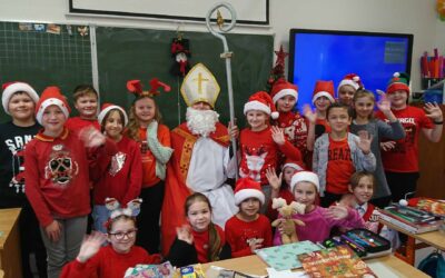 SPOTKANIE Z MIKOŁAJEM w klasie 3a🎅👼🎅