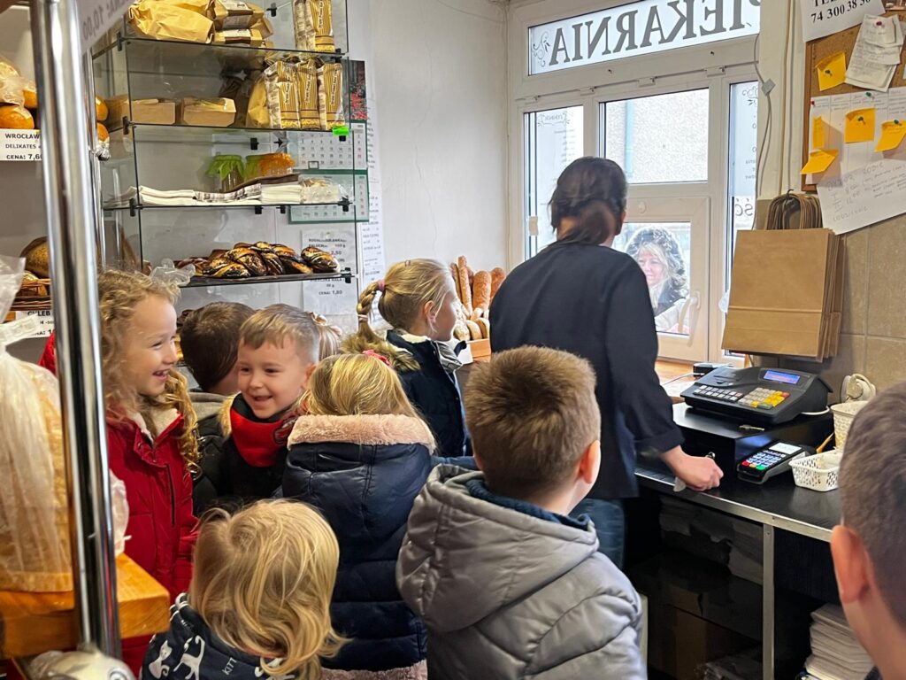 WhatsApp Image 2025-02-26 at 10.58.54 (4)