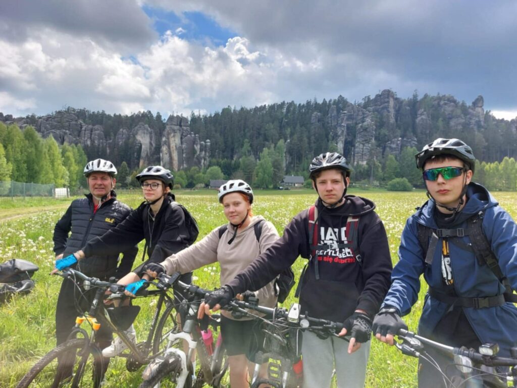 499711950_1221995823270057_7065908903627700042_n (1)