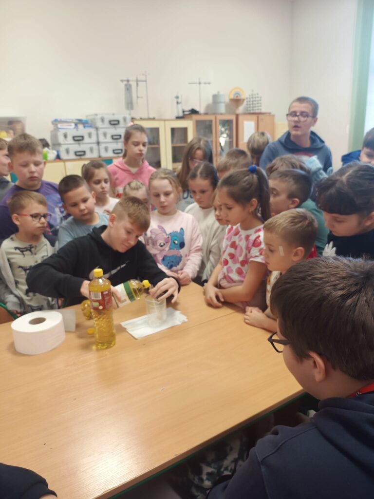 WhatsApp Image 2025-10-20 at 12.30.56 (7)