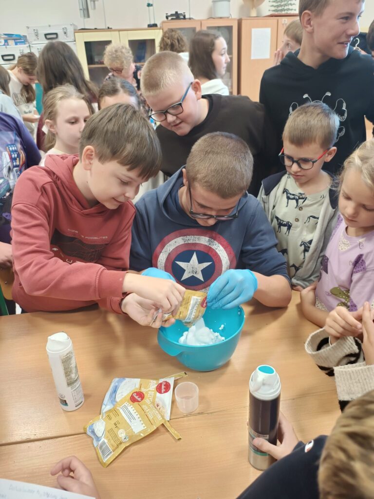 WhatsApp Image 2025-10-20 at 12.30.57 (1)