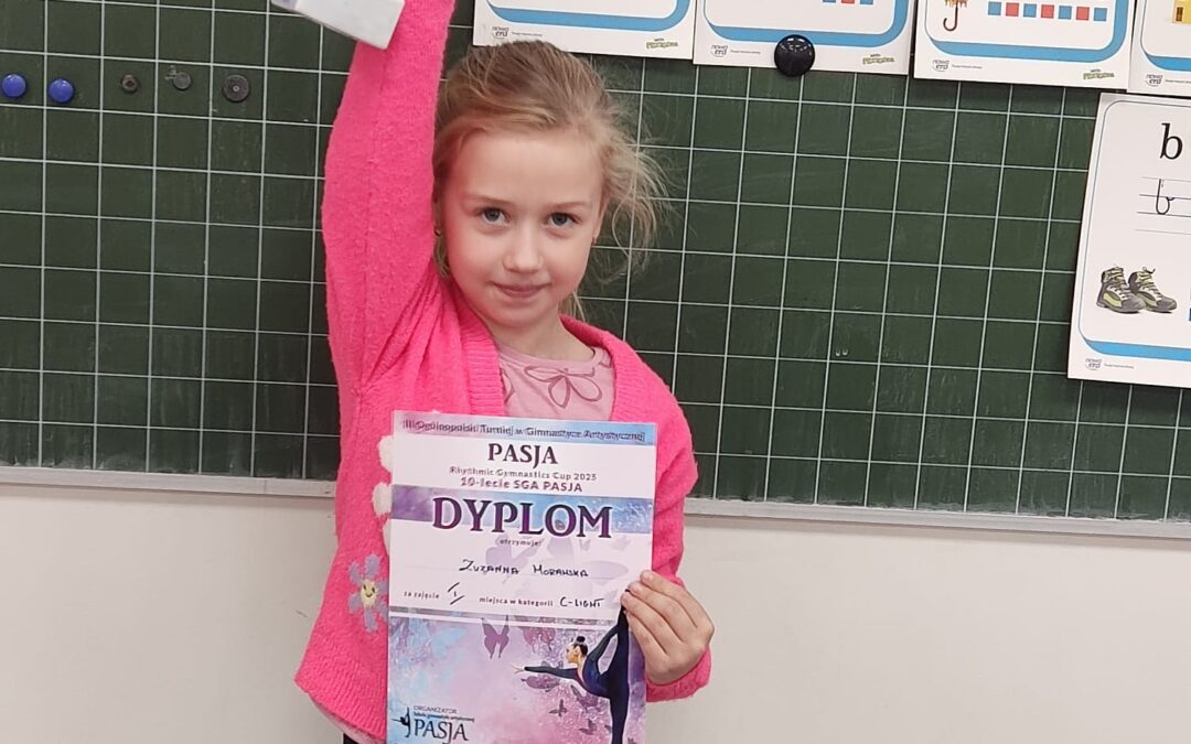 GIMNASTYCZKA- ZUZIA MORAWSKA Z KLASY 1A – listopad 2025